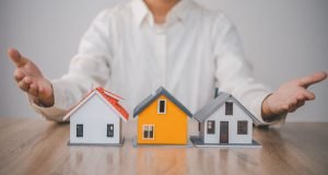 How to Buy and Sell a House at the Same Time
